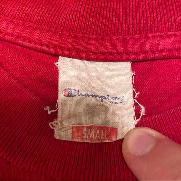 Champion T-shirt - Picture 3 of 3